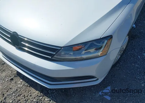 2017 Volkswagen Jetta 1.4T S z USA, uszkodzony, nr VIN 3VW2B7AJ6HM243708